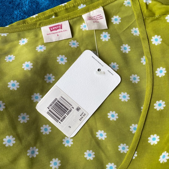 Levi’s Tie Front Shirt - Picture 9 of 11